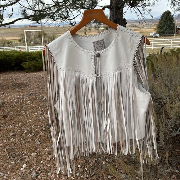 Double D Sonoran Fringe Vest - Cream - Picture 1 of 2